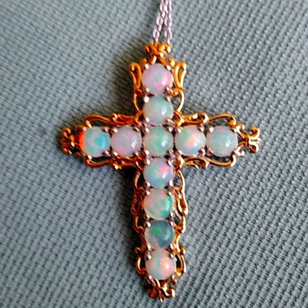 ✳️ ETHIOPIAN WELO OPAL CROSS PENDENT NECKLACE ✳️ - Picture 1 of 6